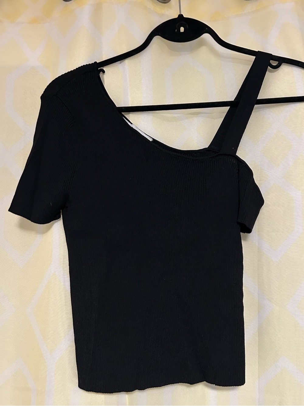 Zara off the shoulder knit top